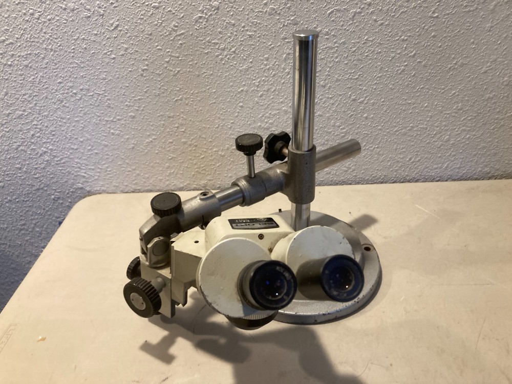 Selopt EMZ Microscope and Stand