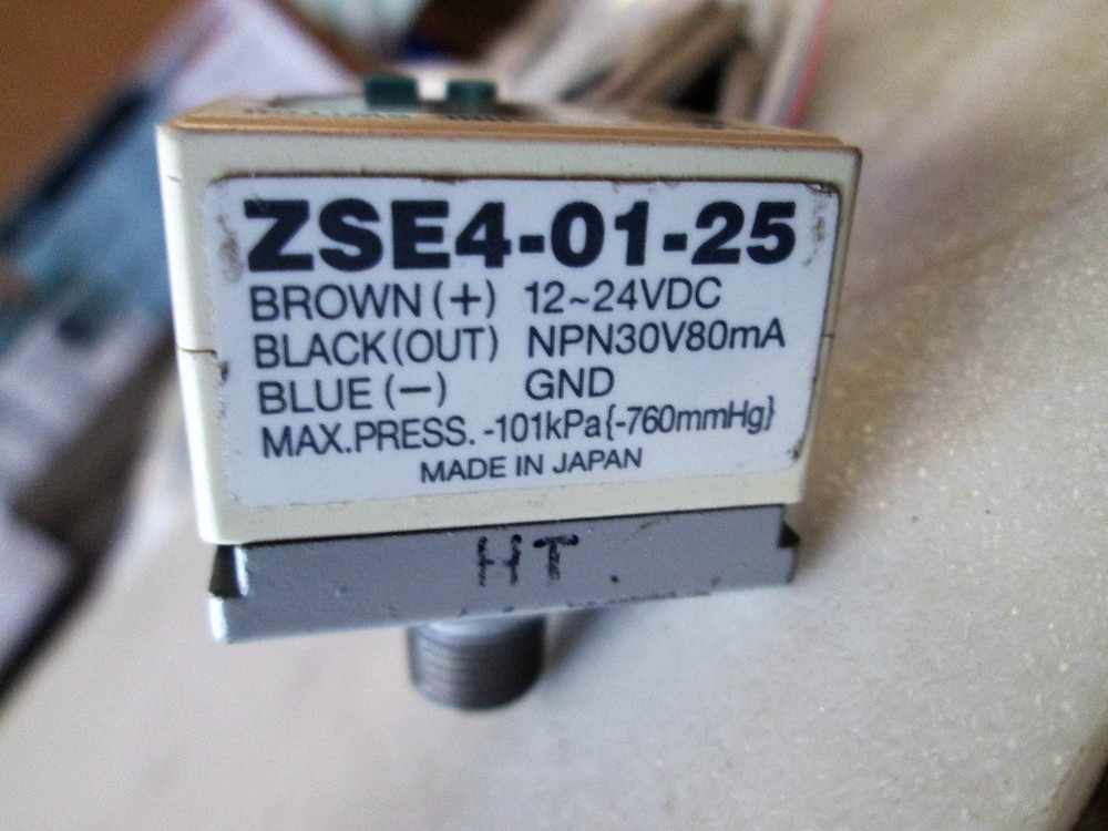 SMC Pressure Switch #ZSE4-01-25 (New)