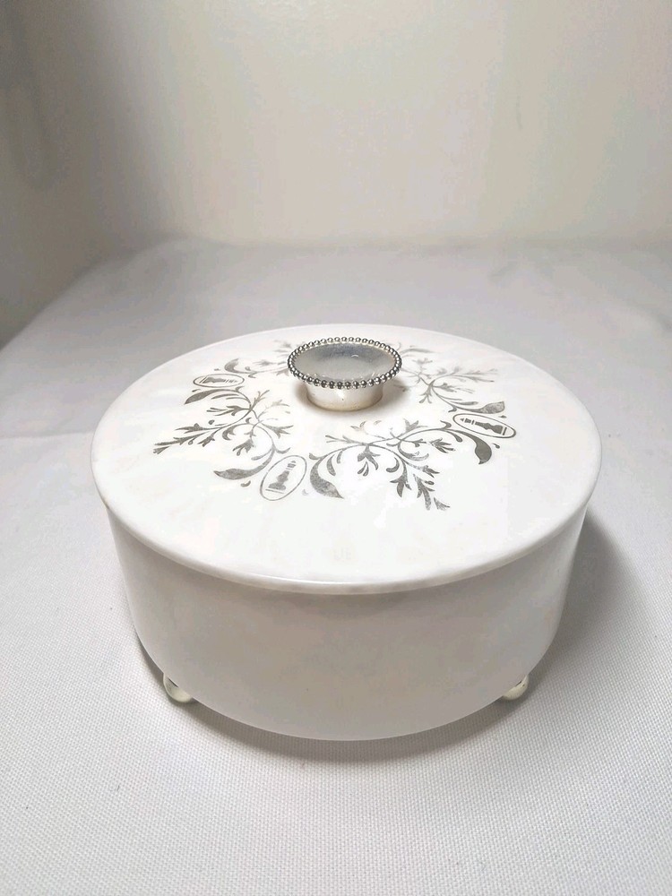Vintage Mary Chess Dusting Powder Container