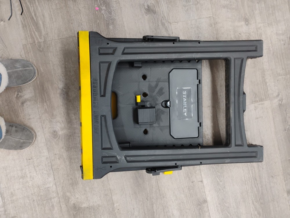 Stanley Fold-Up Workbench