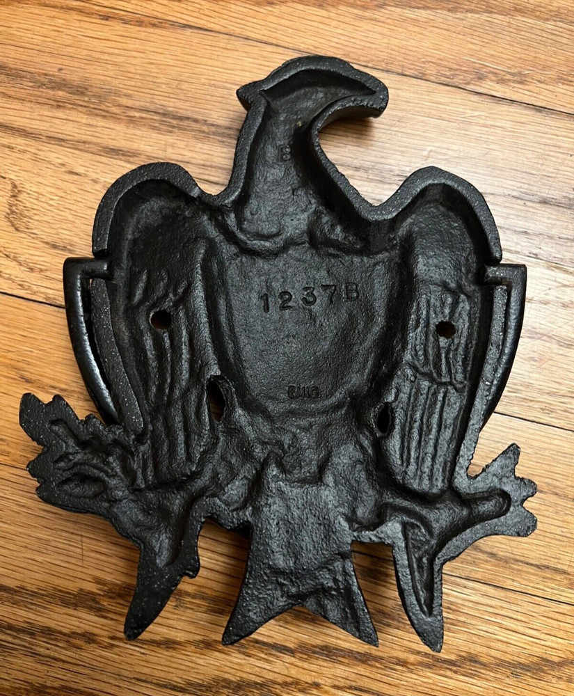 Vintage Emig Rustic Cast Iron Eagle Door Knocker