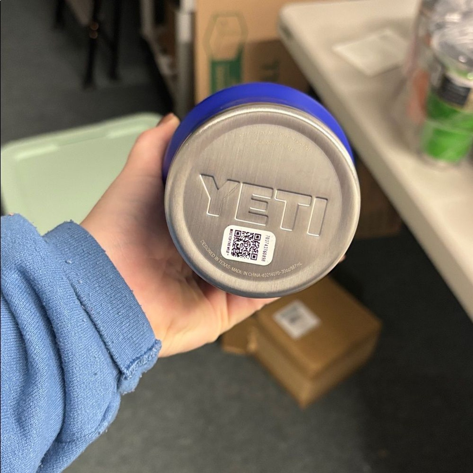 Offshore blue 30 oz new with tags