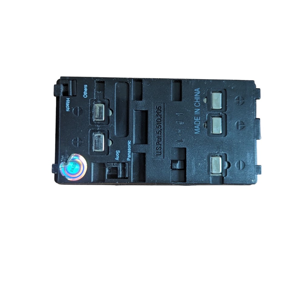 RCA PRO 8 Video Camcorder w/ Case Accessories Remote Extras