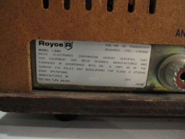 ROYCE 1-640 SSB/AM 23 CH BASE. COSMETICS SHARP COLLECTABLE CLEAN UNIT. POWERS ON