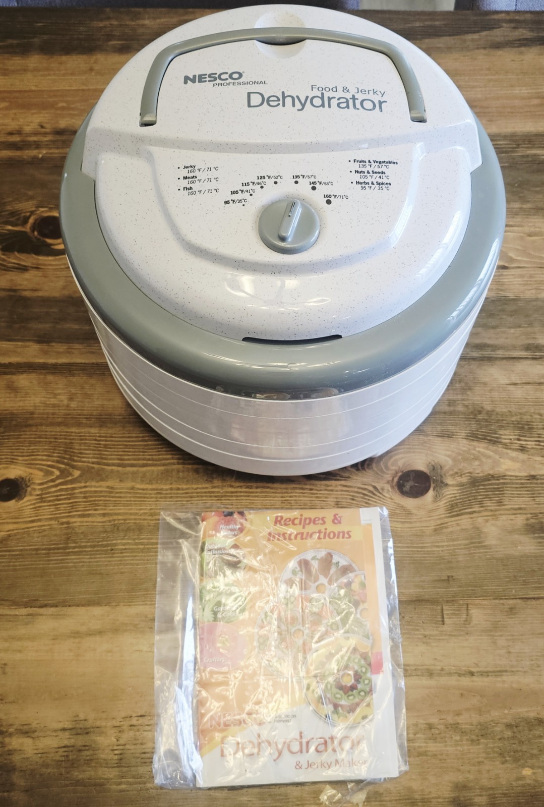 Nesco / American Harvest Snackmaster 600-Watt Dehydrator. Tested. Free Shipping!