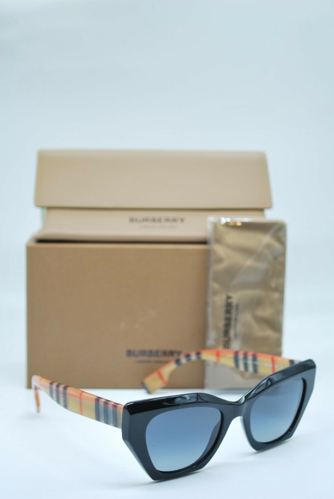 NEW BURBERRY B 4299 3757/T3 BLACK GREY POLARIZED AUTHENTIC SUNGLASSES 52-20
