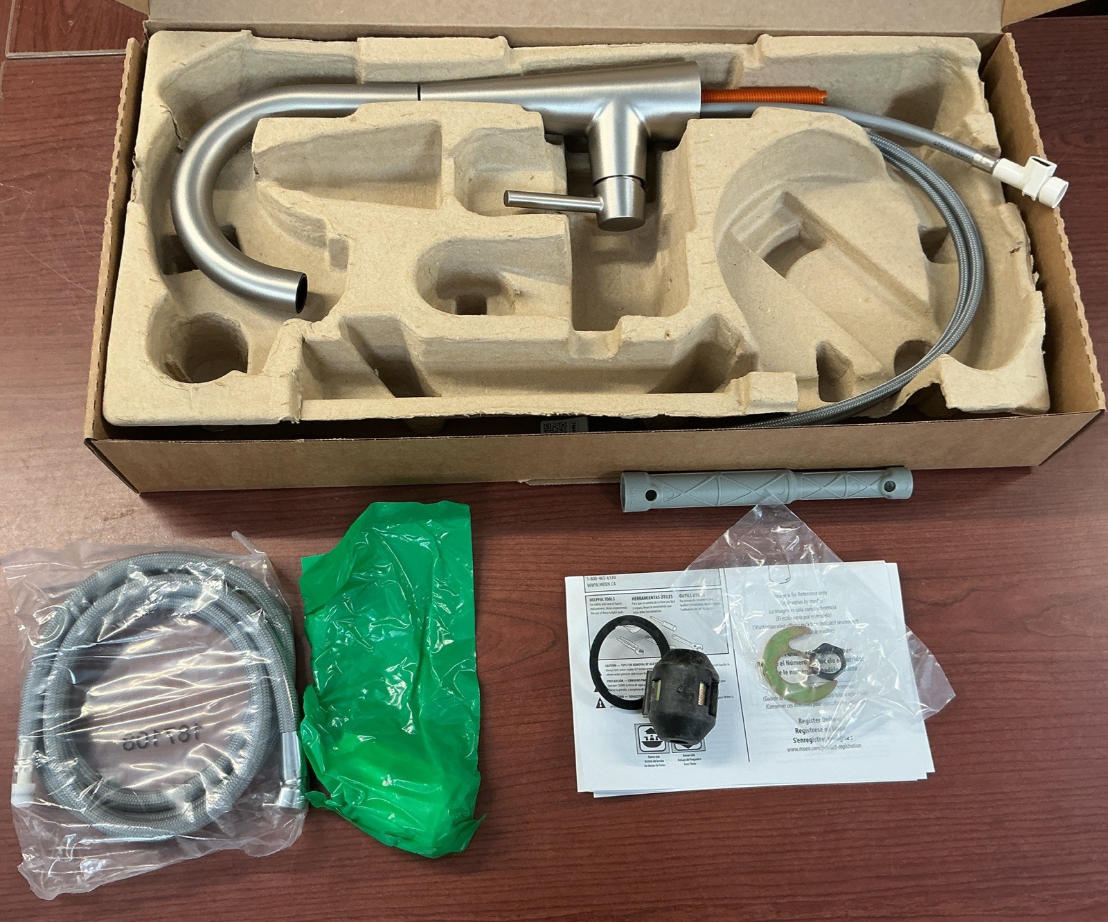 NEW Moen 7664SRS Sleek 1-Handle Pulldown Bar Faucet Spot Resist Stainless B93