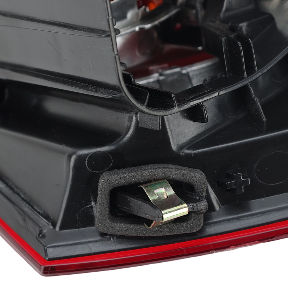 For VW Jetta 2015-2018 Rear Outer Left Driver Side Halogen Tail Light W/O Bulb