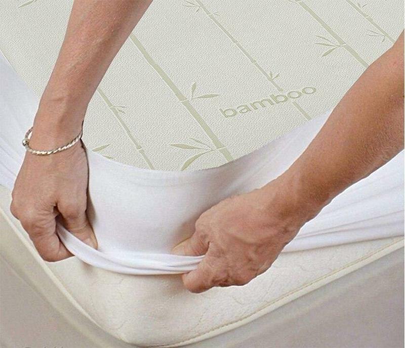 Top Split King Waterproof Bamboo Mattress Protector Antibacterial Hypoallergenic