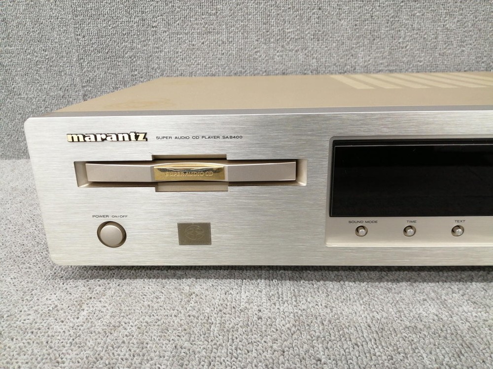 MARANTZ SA8400F SACD player