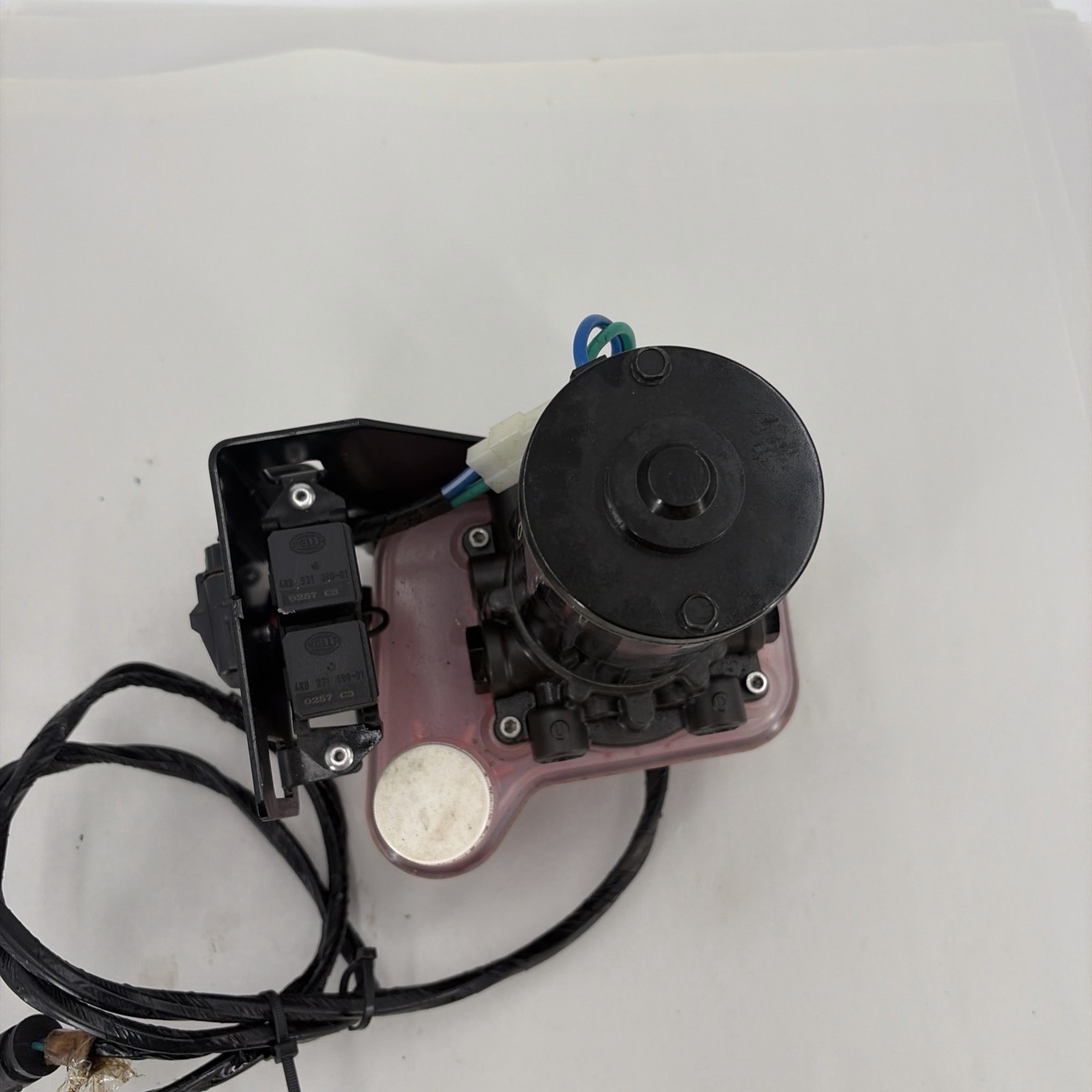 02 Volvo Penta SX M SX-M Out Drive Outdrive trim tilt lift hydraulic pump