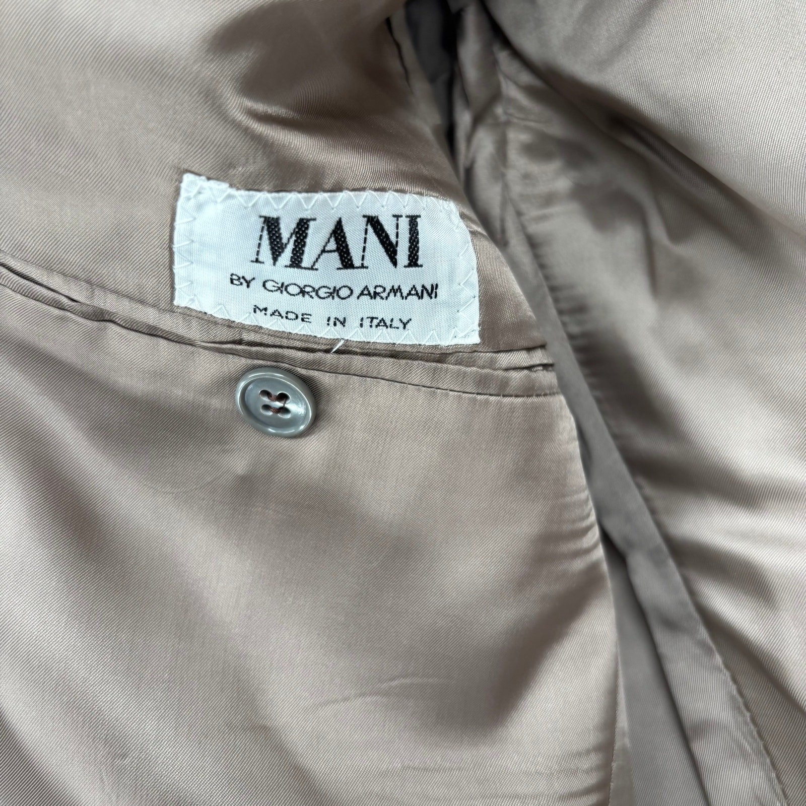 Mani by Giorgio Armani Mens 38R Light Brown Gray Check 2 Button Sports Coat