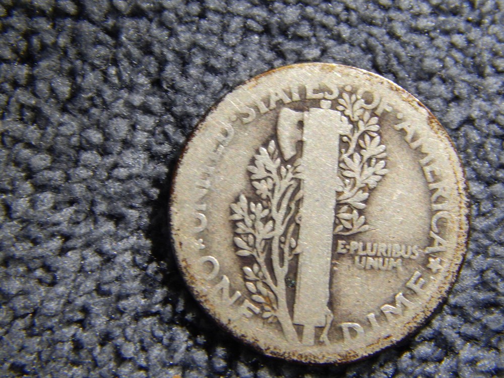 1916- Mercury Dime - Rare with MINT ERRORs Composition Error Still Awesome