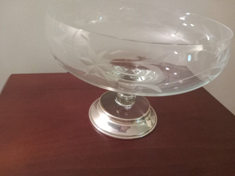 Compote Bowel with Silver Base
