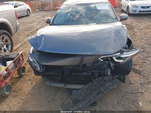 Console Front Floor S Model Fits 20-25 SENTRA 4910448