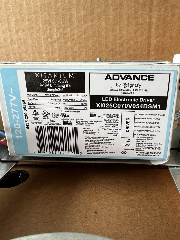 Advance Xitanium Programmable LED Driver - XI025C070V054DSM1 w/mount Bracket