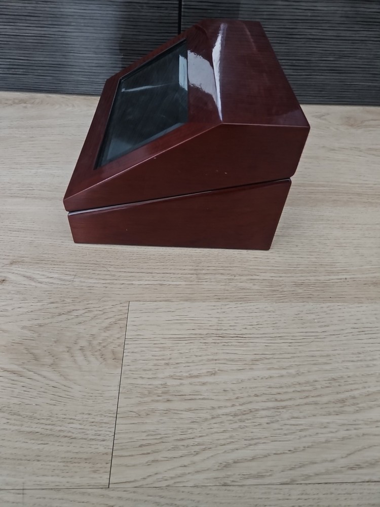 Orbita 2 watch winder Wood NEEDS WORK