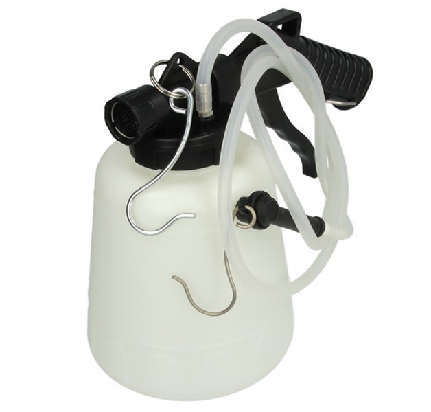 Brake fluid substitute device