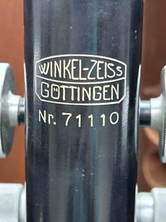 VINTAGE WWII WINKEL ZEISS GOTTINGEN MICROSCOPE with HARD CASE & PARTS