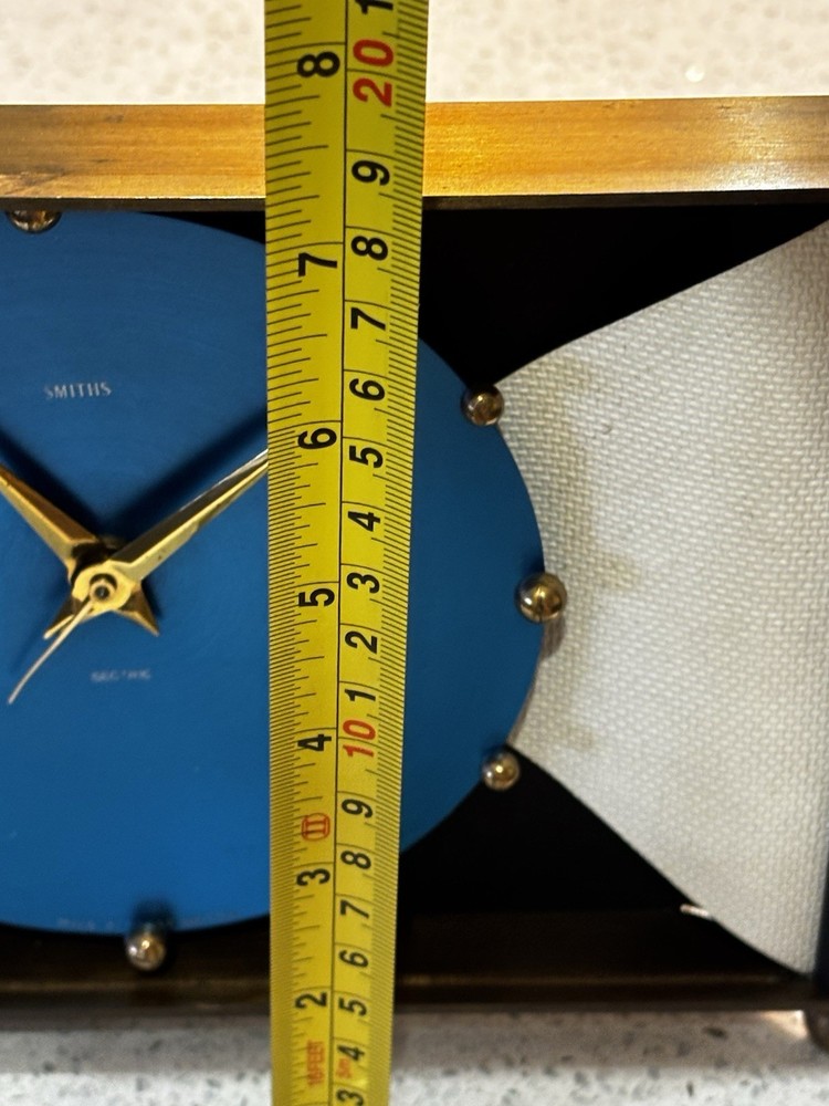 Smiths Art Deco Mantle Clock ( Missing Glass, Untested )