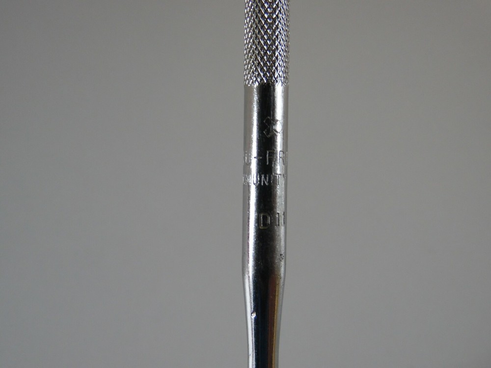 Hu-Friedy Stainless D11 single ended dental tool