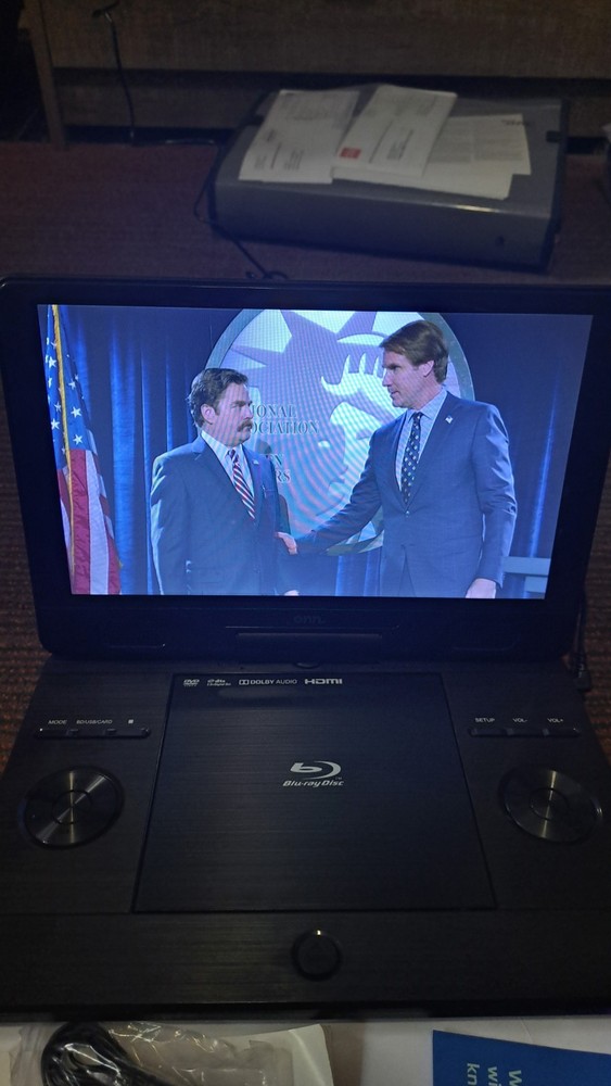 Portable Blu-ray DVD Player
