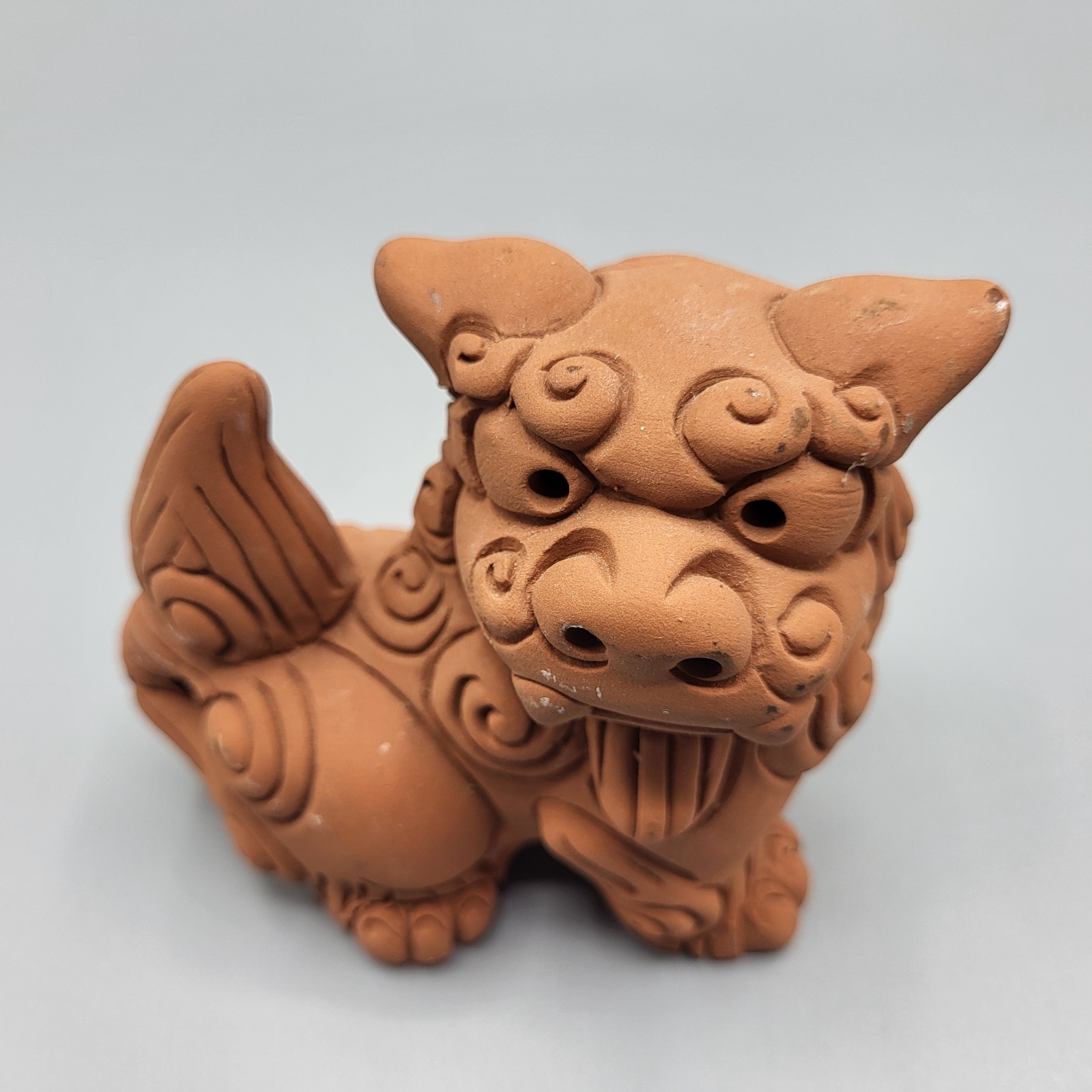 Set of 2 Okinawan Shisa Foo Dog Guardian Lions Figurines Terra Cotta Clay 3.5"