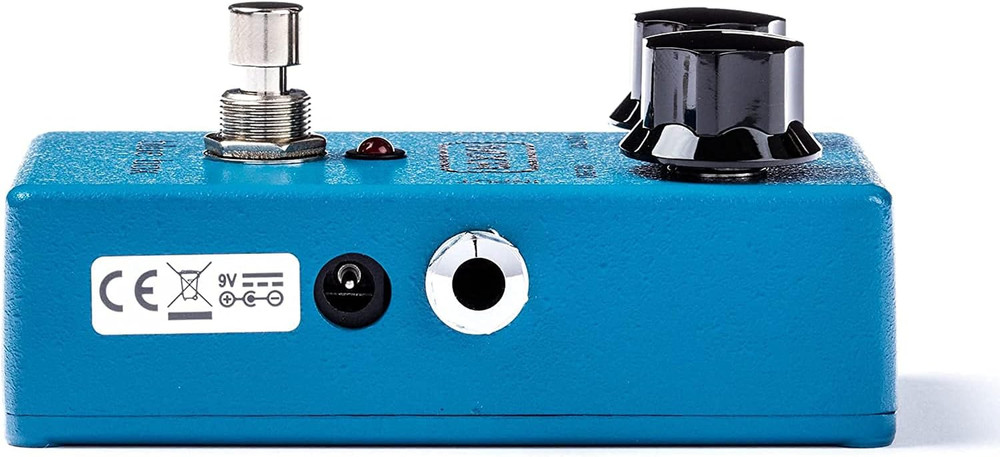 MXR M103 Blue Box Octave Fuzz Bundle with 9-Volt Power Supply