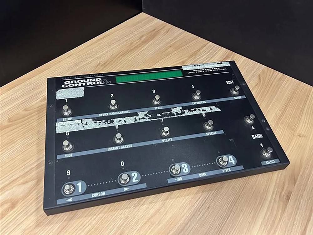 Digital Music Corporation Ground Control Pro Programmable MIDI Foot Controller