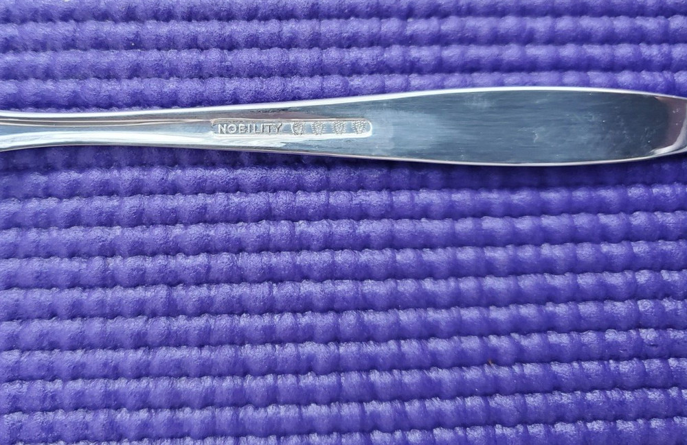 Oneida Nobility Plate Silverplate Lady Empire PIERCED & SOLID SERVING SPOONS