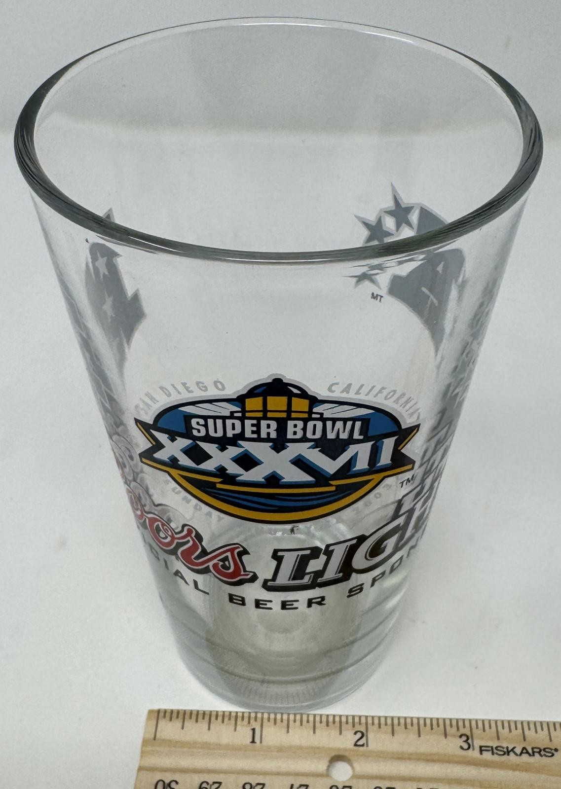 COORS LIGHT Official Super Bowl XXXVII Pint Beer Glass Football 2003