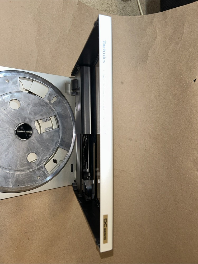 Technics SL-J1 DC Servo Automatic Linear Tracking Turntable *FOR PARTS OR REPAIR