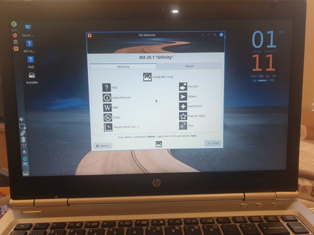 Linux MX V25.1, Xfce, 64-bit, Bootable Live and Install USB Flash Drive