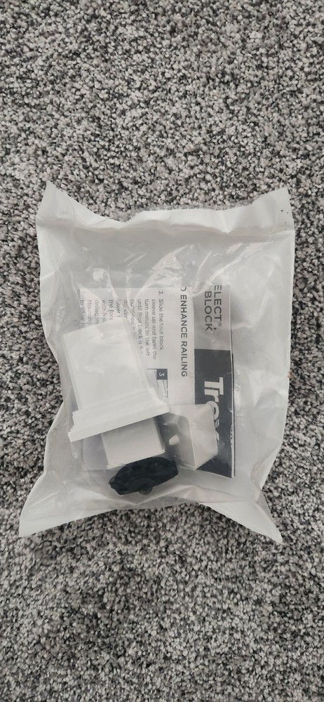 Trex Transcend Adjustable Foot-Block PC Color White WTFTBLKPC Sealed New