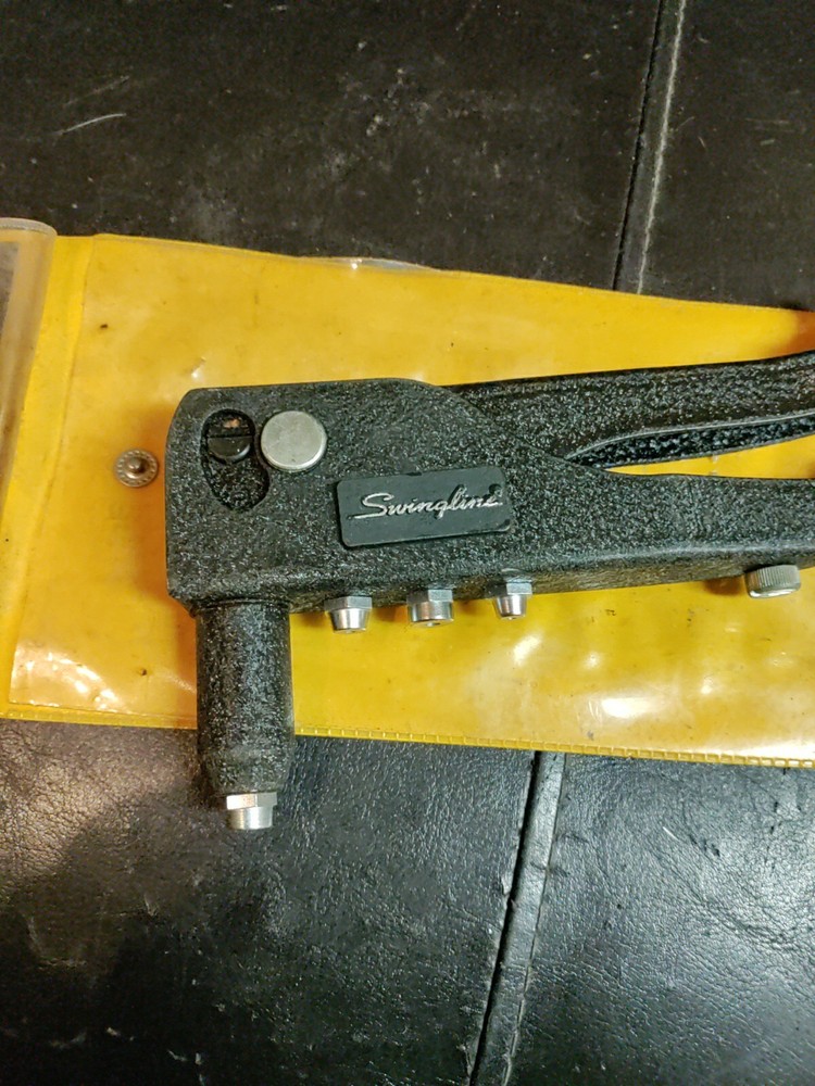 Swingline Rivet Tool CT-2 Great Condition - Includes Original Packaging