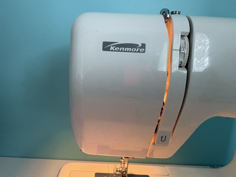 Kenmore Sewing Machine Model 385.17126690 Tested