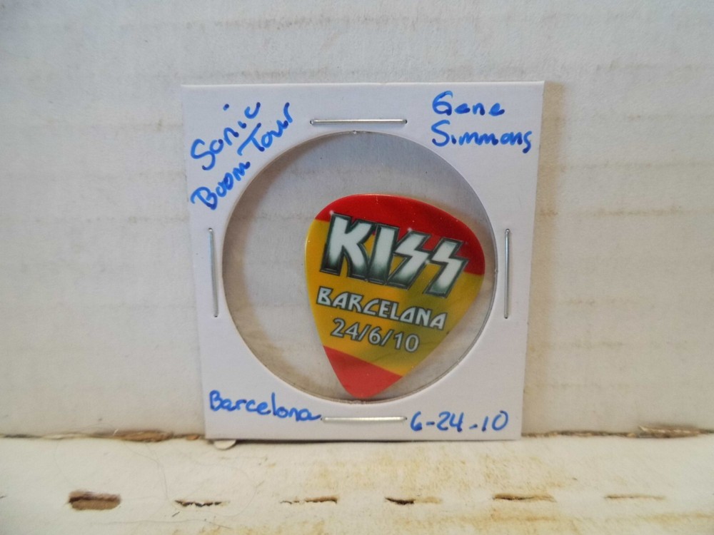 KISS "GENE SIMMONS" 6/24/2010 GUITAR PICK~READ DESCRIPTION #11~8