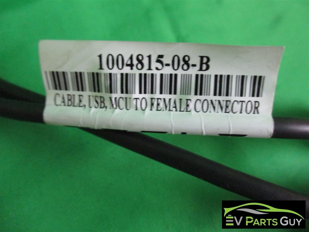 Tesla Model S 2012-2016 FRONT OUTLET USB CABLE - 1004815-08-B