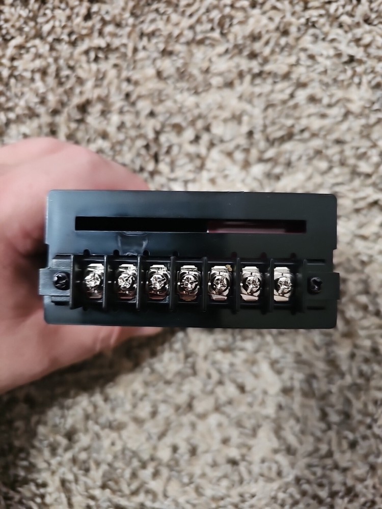 EXTECH 461950 1/8 Din Panel Tach 5AY32