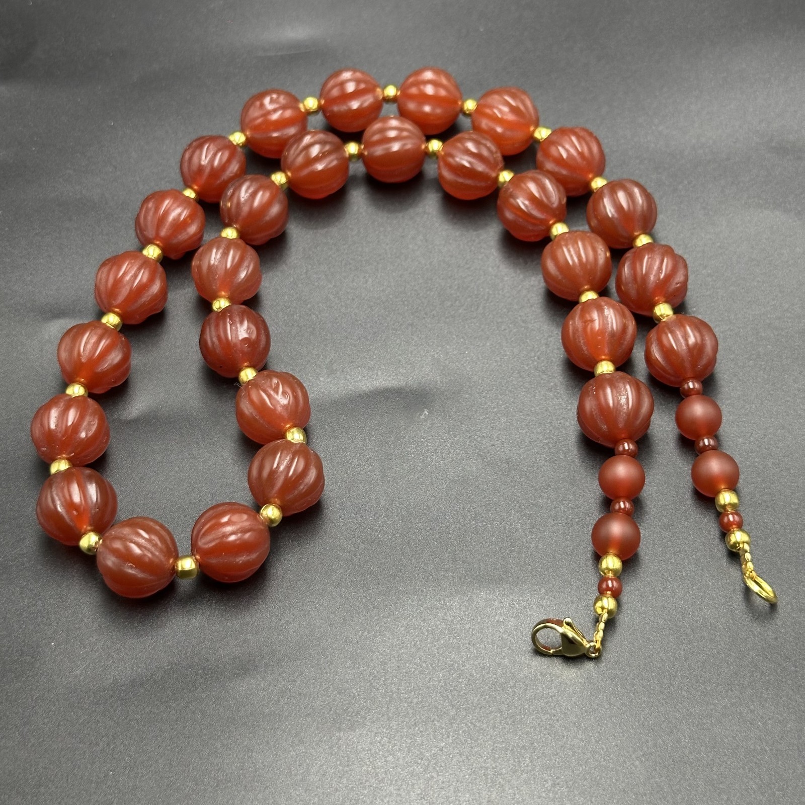 Vintage Himalayan Tibetan Carnelian Carved Agate Melon Shape Beads Necklace