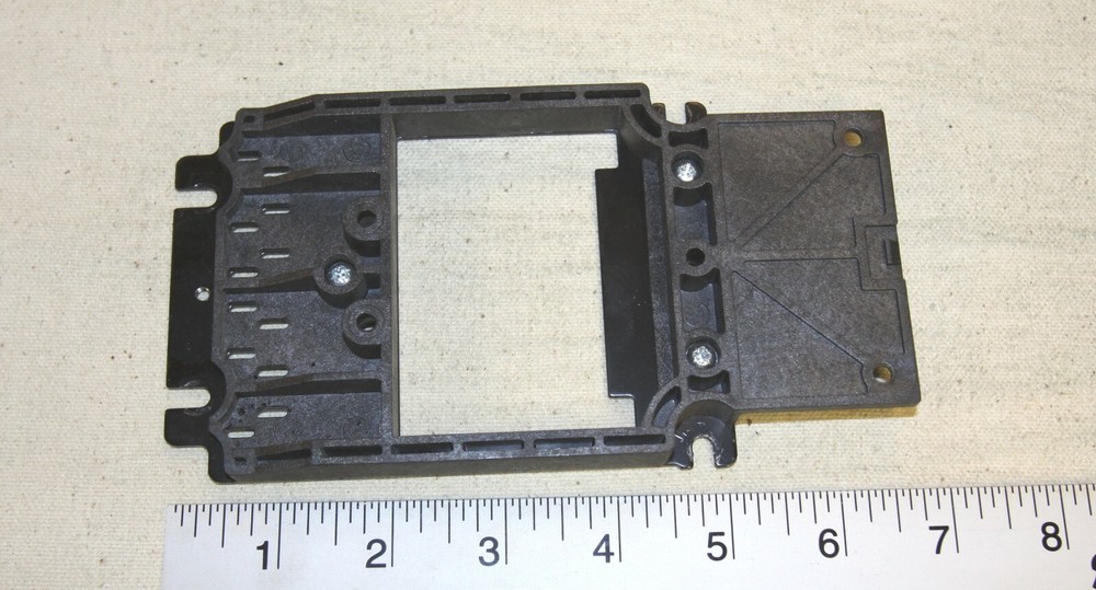 Mars MEI mounting plate for bezel for bill acceptors / validators