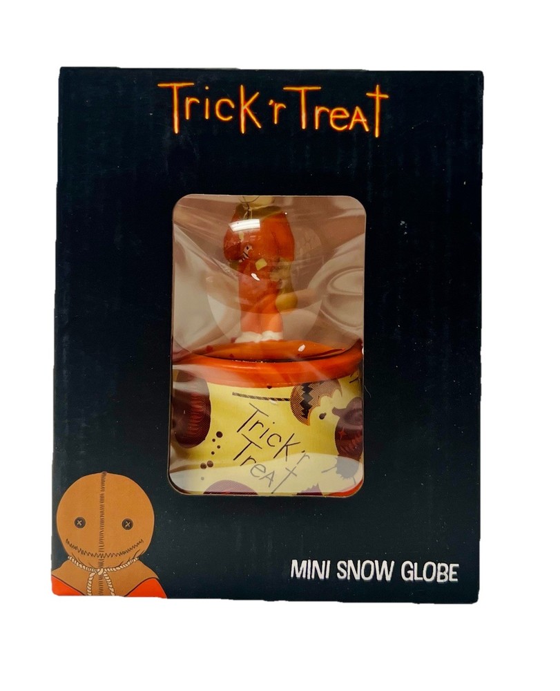 Trick 'r Treat Mini Snow Globe