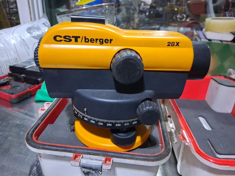 CST/Berger 28X Automatic Level Used