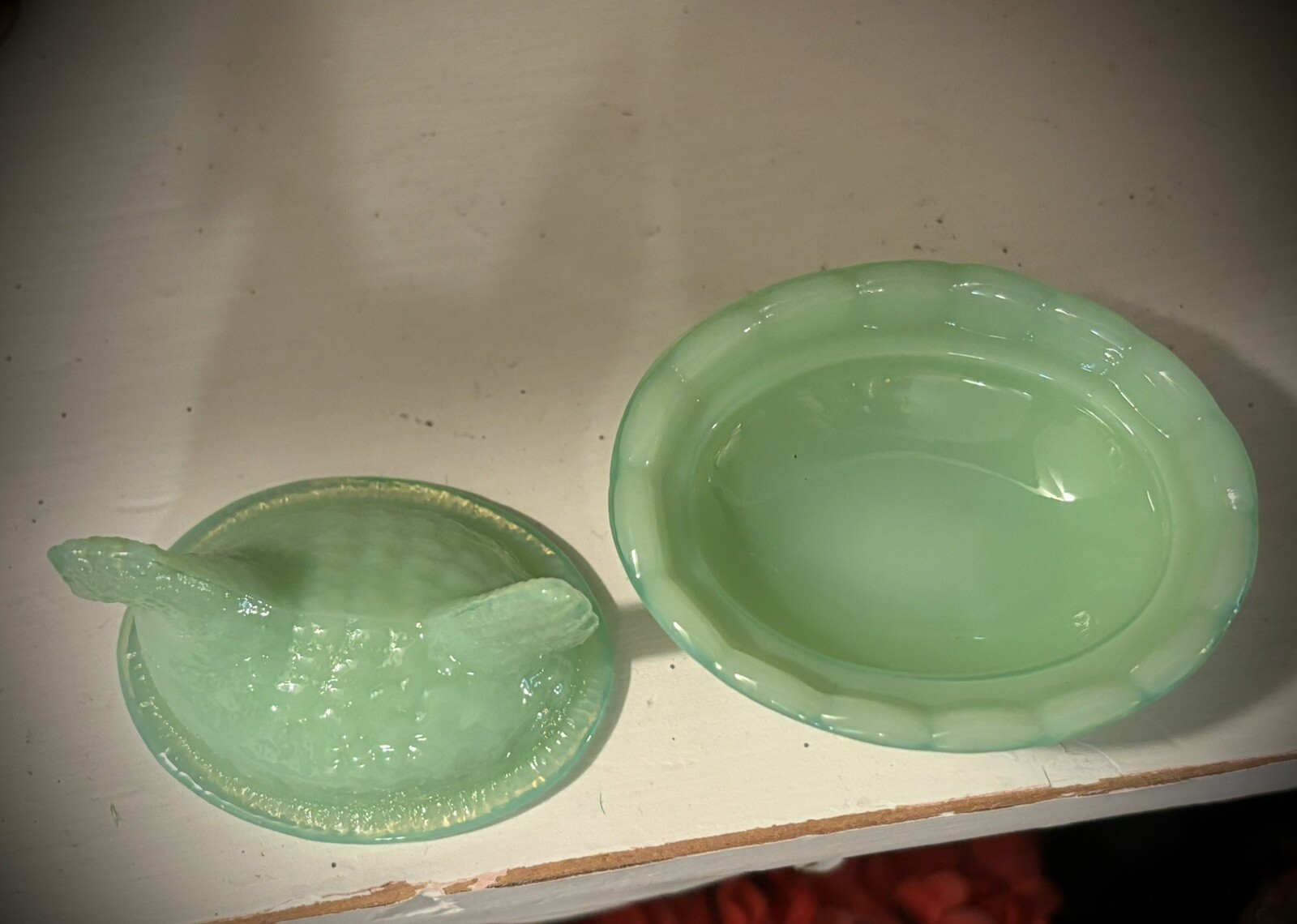 TINY Jadeite Green Glass Chicken Hen on Nest set only 2 1/2" EXC COND