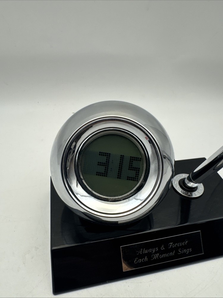 Things Remembered Decision Maker Desk Set Clock Pen Tested Works