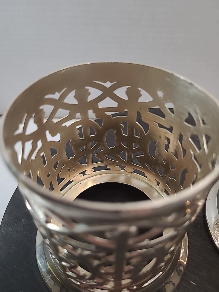 Vintage Silver Plated Candle/Cup Holder FB Rogers Pattern. Qty 2