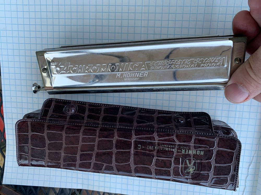 M HOHNER 64 CHOMONICA PROFFESIONAL MODEL HARMONICA