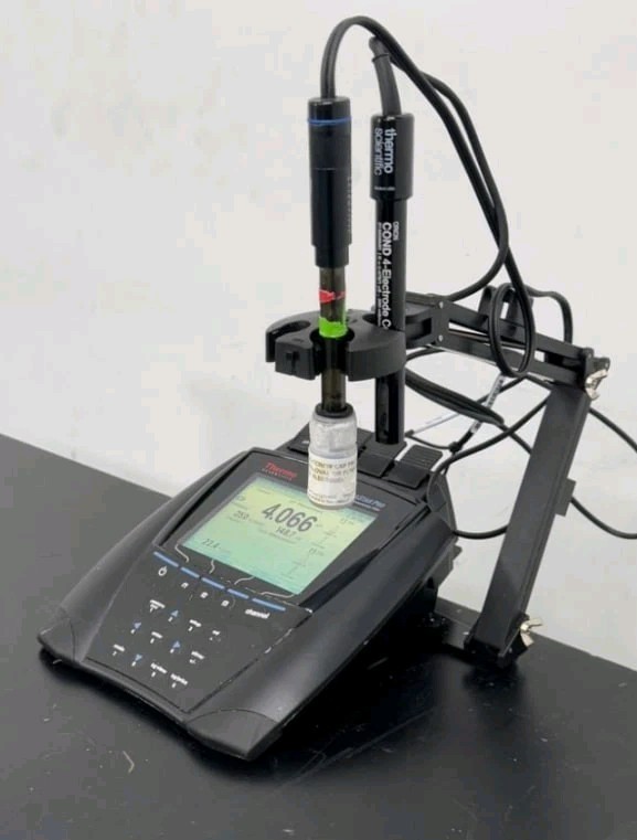 Orion VersaStar Pro Advanced Electrochemistry Meter