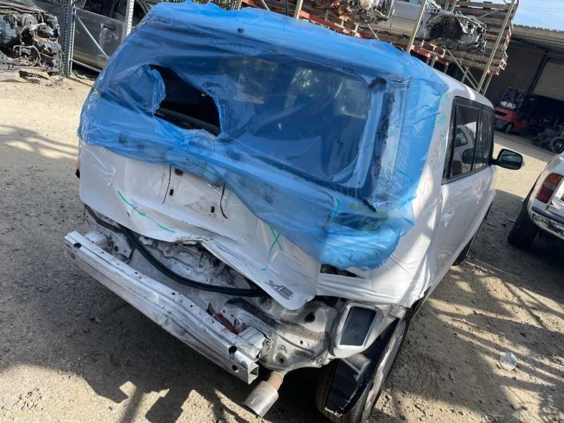 2011 SCION XB JACK WITH TOOL KIT