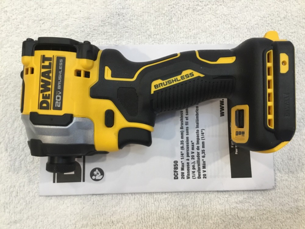 New Dewalt DCF850B 1/4" 20V Max Atomic 3 Speed Compact Brushless Impact Driver